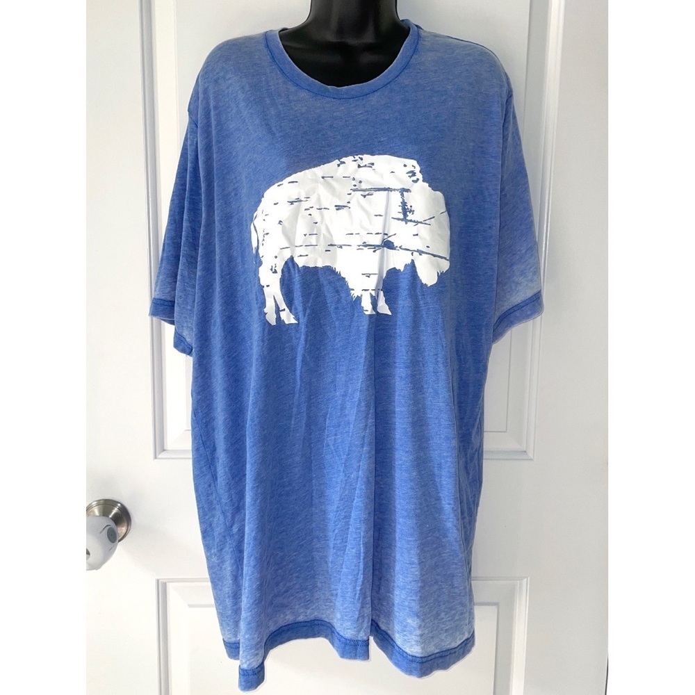 Bella Canvas tee